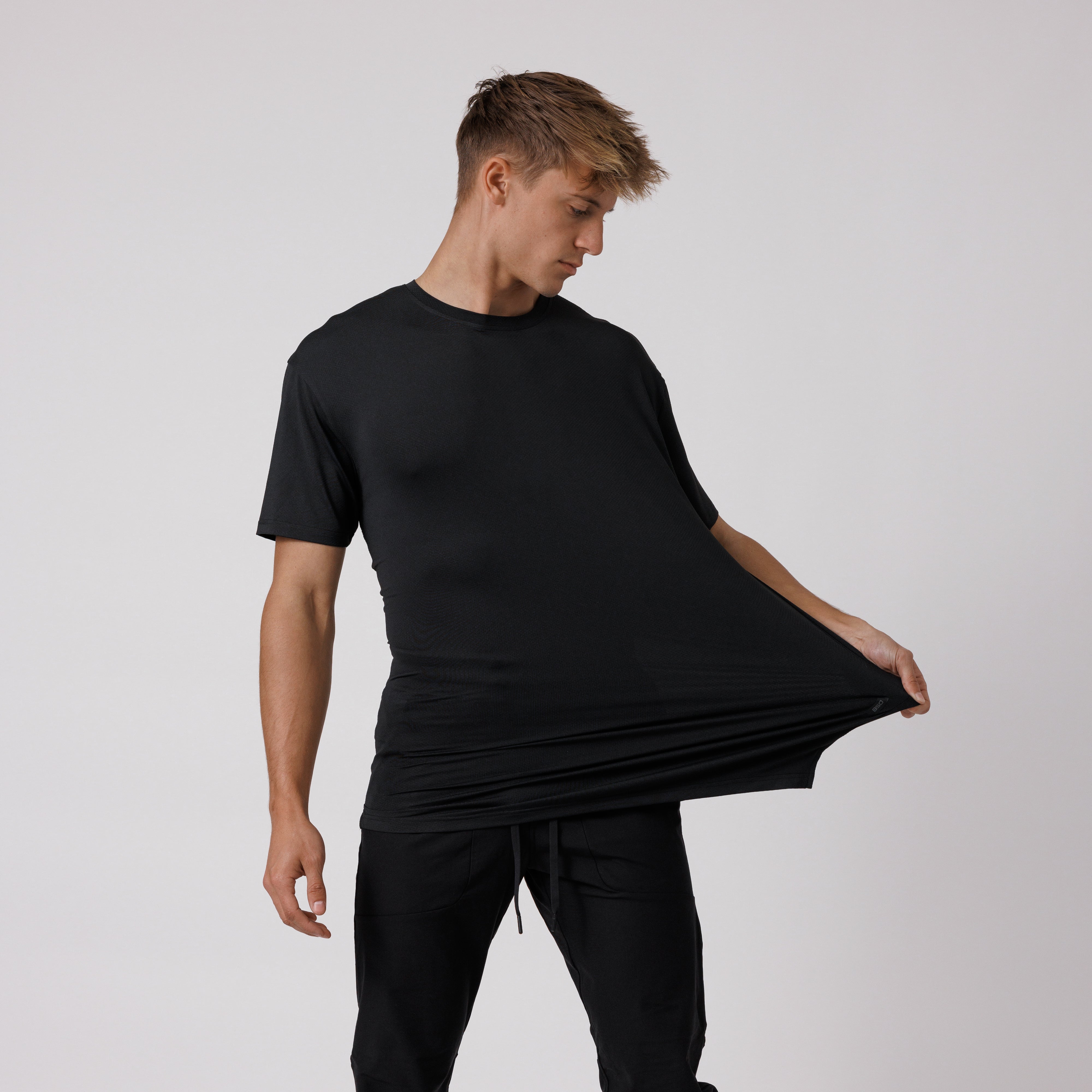 Performance Drop Cut Tee